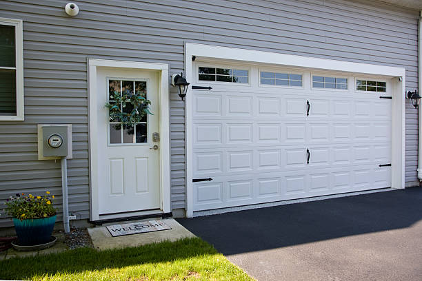 24/7 Emergency Garage Door Panel Replacement experts in McCord, OK